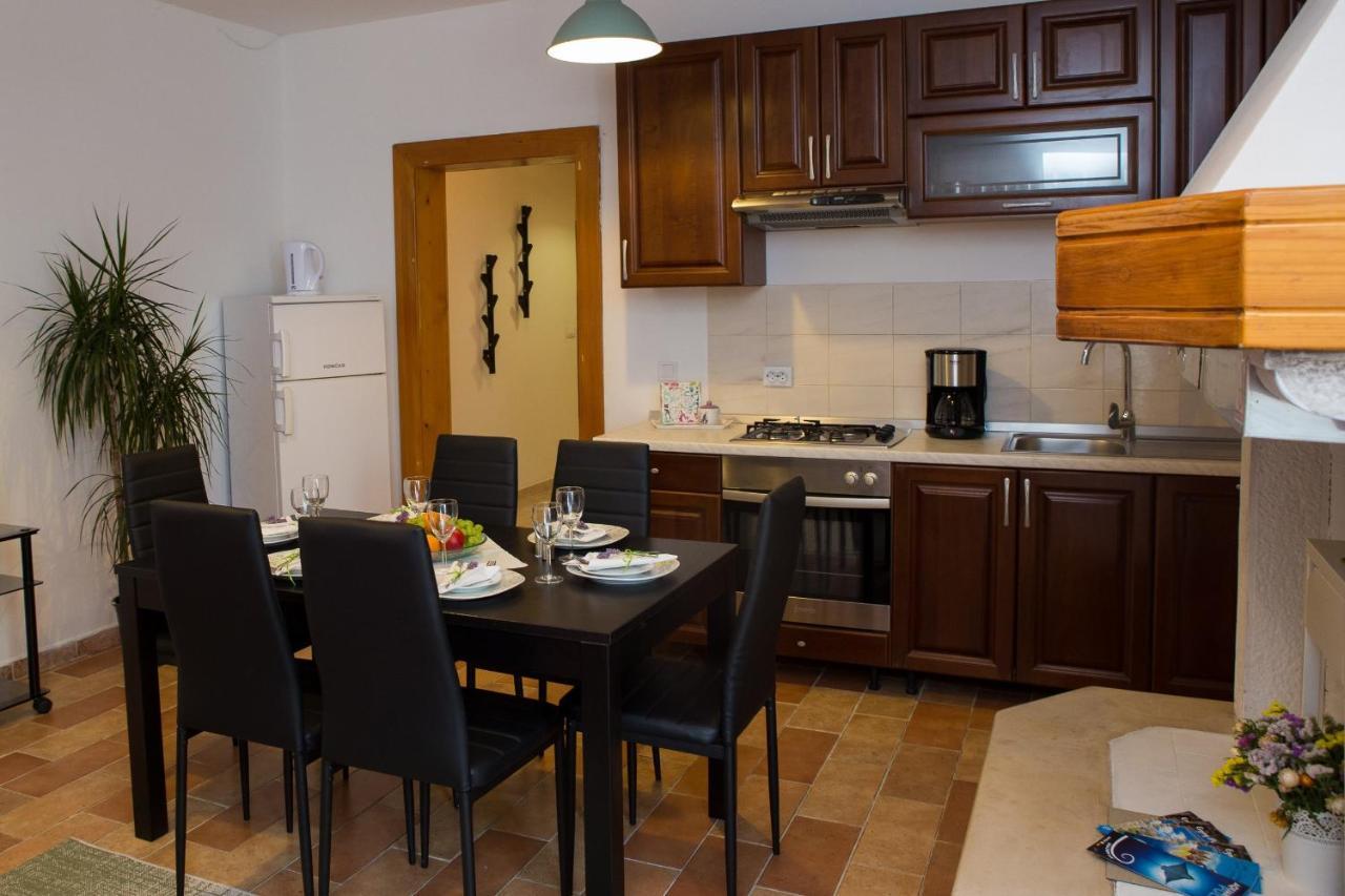 דירות Apartman Girasol PUY מראה חיצוני תמונה
