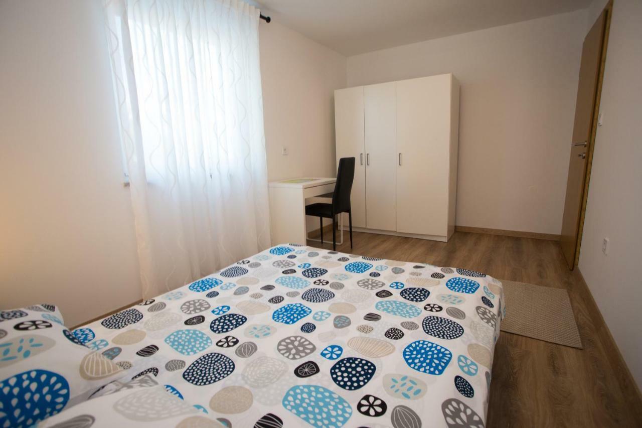 דירות Apartman Girasol PUY מראה חיצוני תמונה