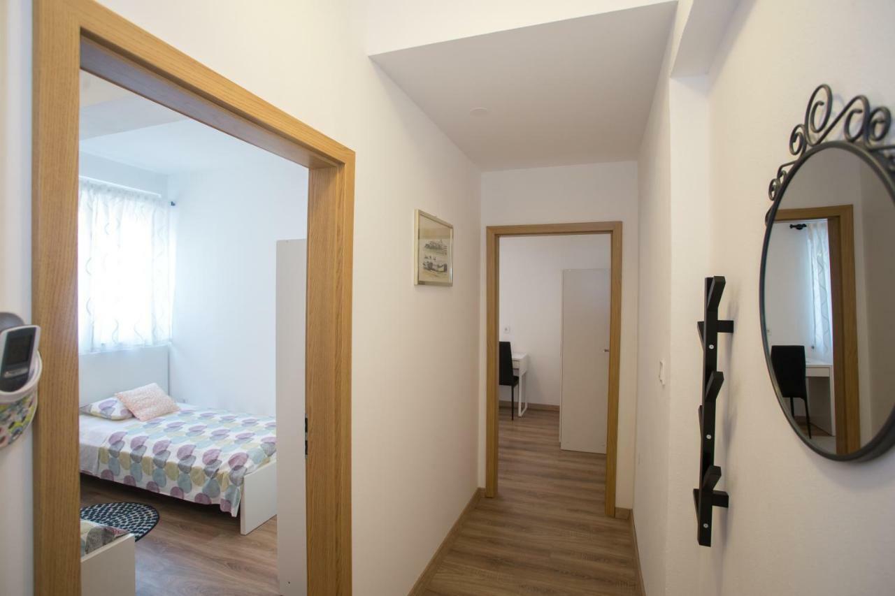 דירות Apartman Girasol PUY מראה חיצוני תמונה